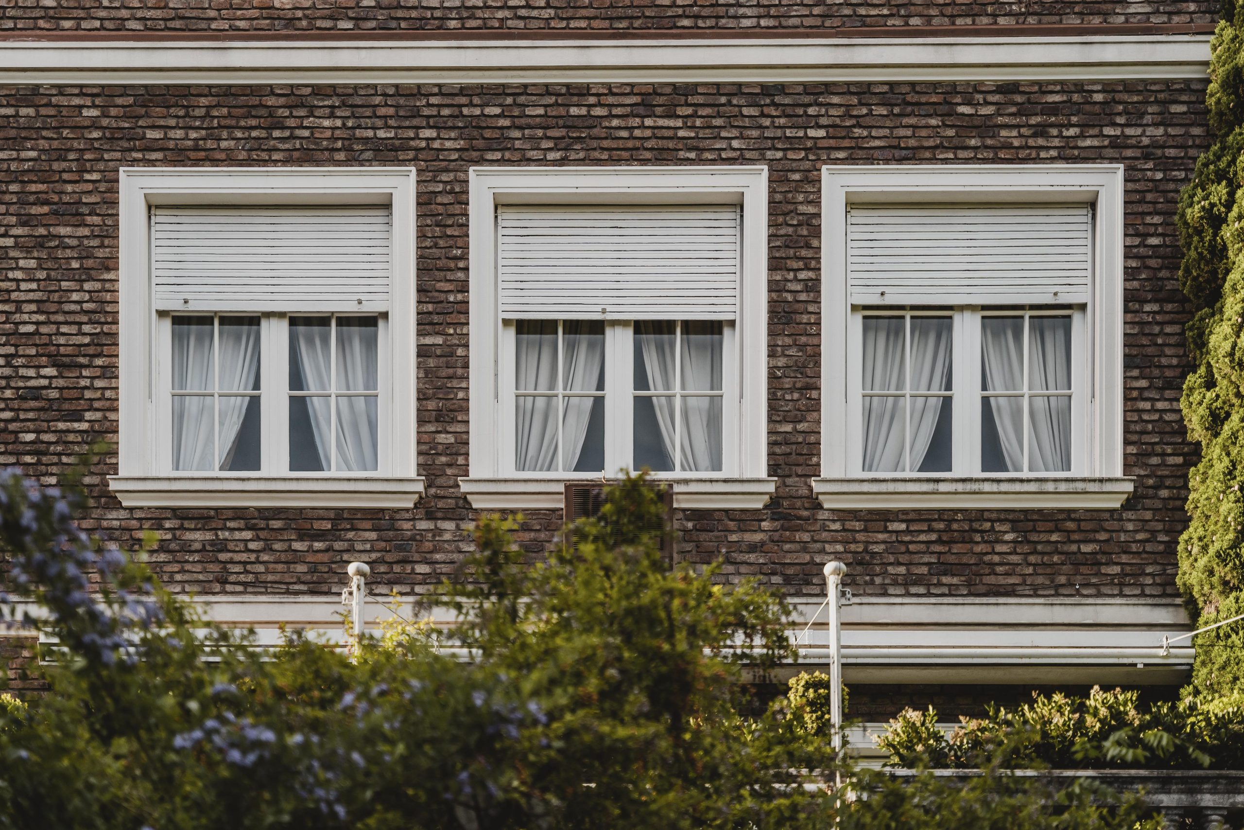 windows apartment building city scaled